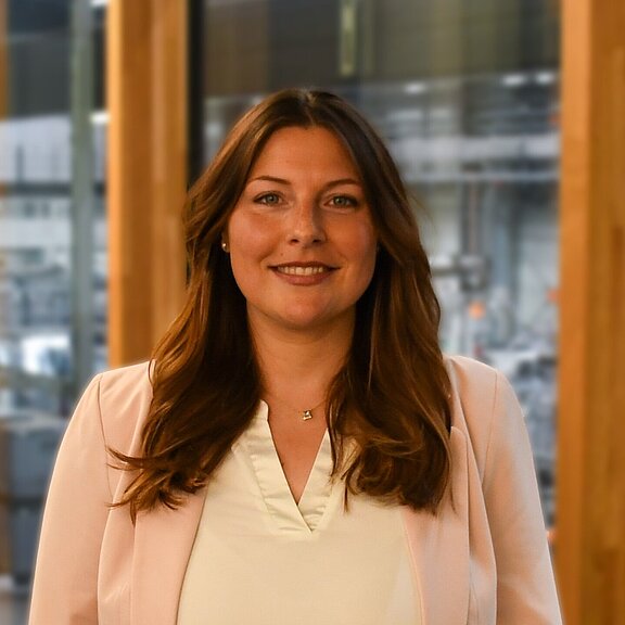 Ansprechpartner Industries- Antonia Eckl